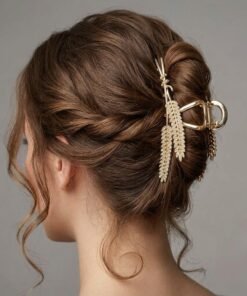 Gold-tone hair claw clip